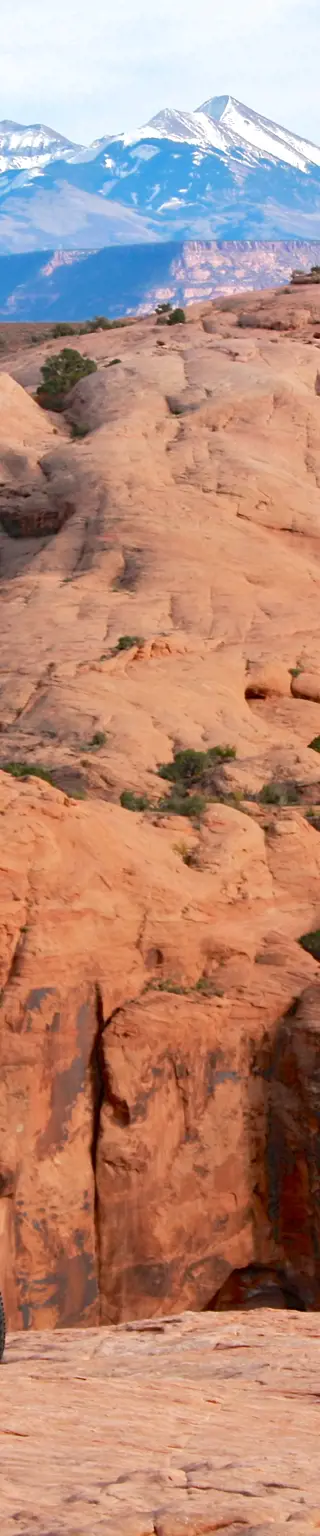 Befahre die Sanddünen des Slickrock-Trails